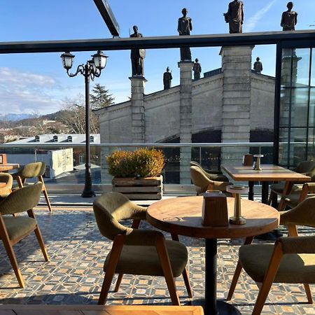 Grand Opera Hotel Kutaissi Exterior foto